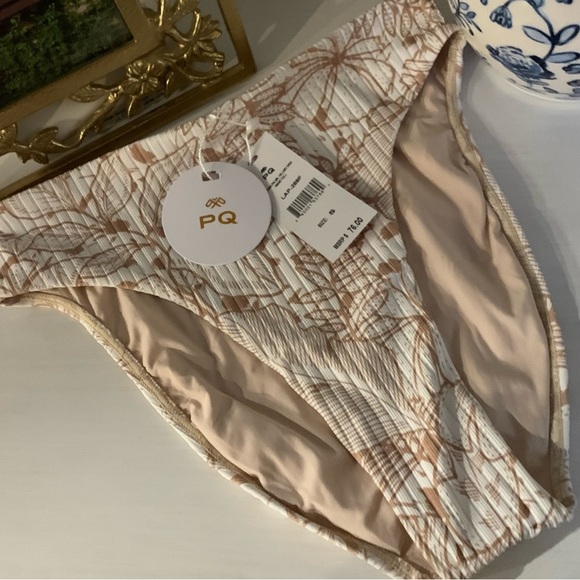 NWT PQ  PILYQ SIZE S LAGUNA PALM HIGH‎ WAIST BOTTOM STYLE FULL - Picture 2 of 6